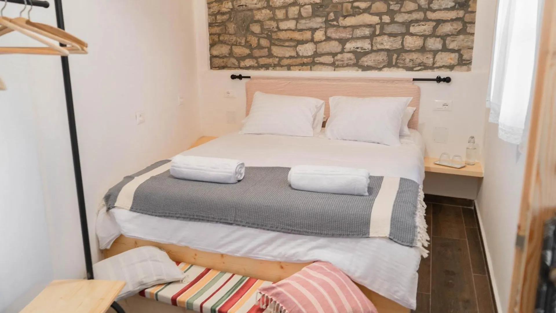 Πανσιόν Belaj'S House Ξενοδοχείο Αργυρόκαστρο