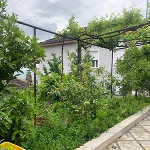 Kubeja Hébergement de vacances