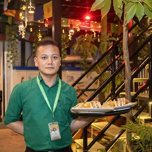 *** Hotel Oasis Népal